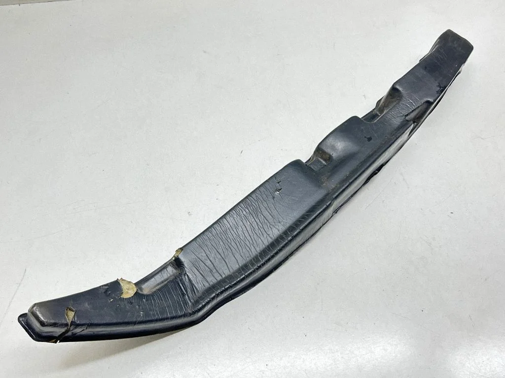 Fender foam support/seal 84141D7000