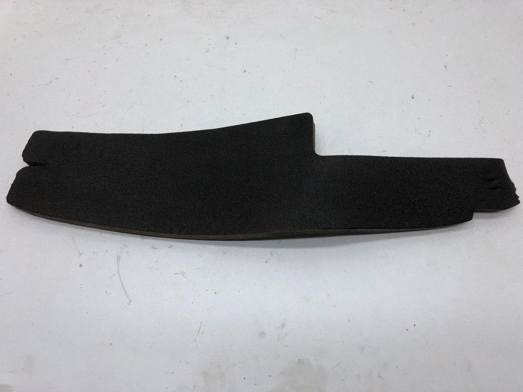 Spārna putuplasta pildījums – kreisā