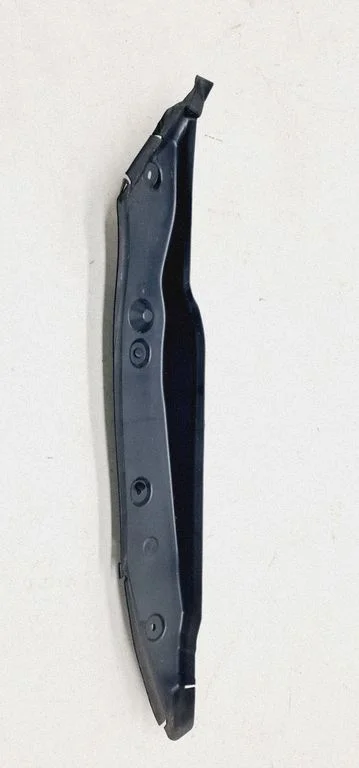 Poritiiva vahtpolstri tugi A2468890925