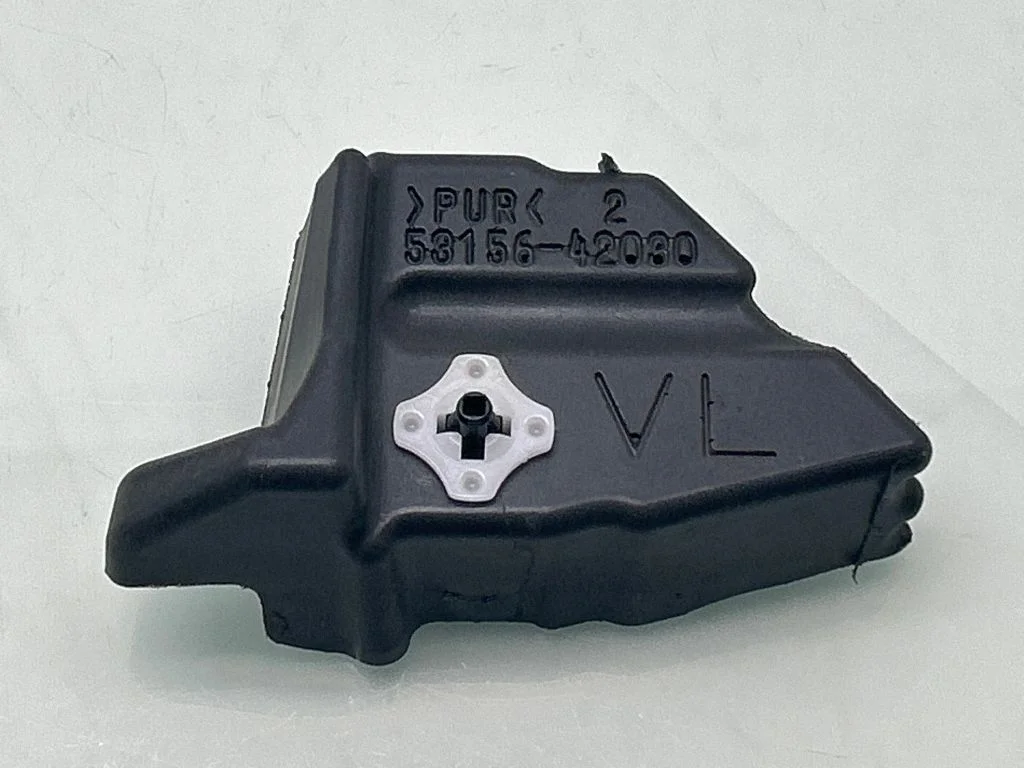 Fender foam support/seal 5315642030
