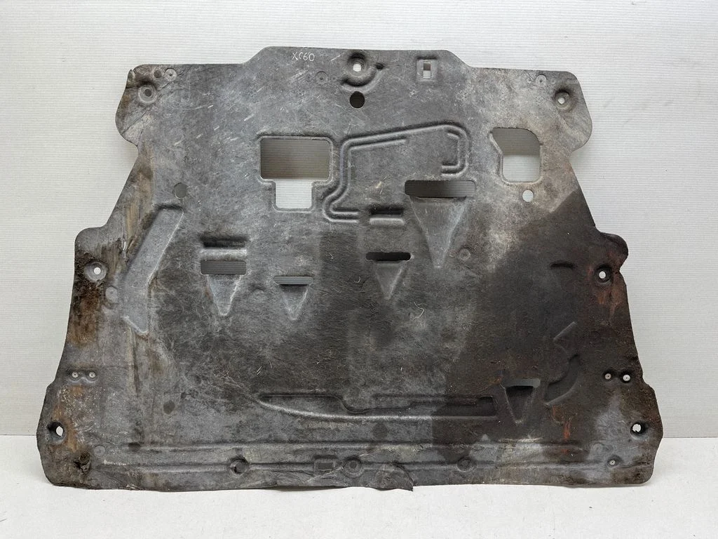 Motora dibena aizsargs 32226492