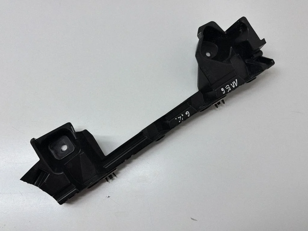 Aizmugurējā bufera turētājs 852250976R