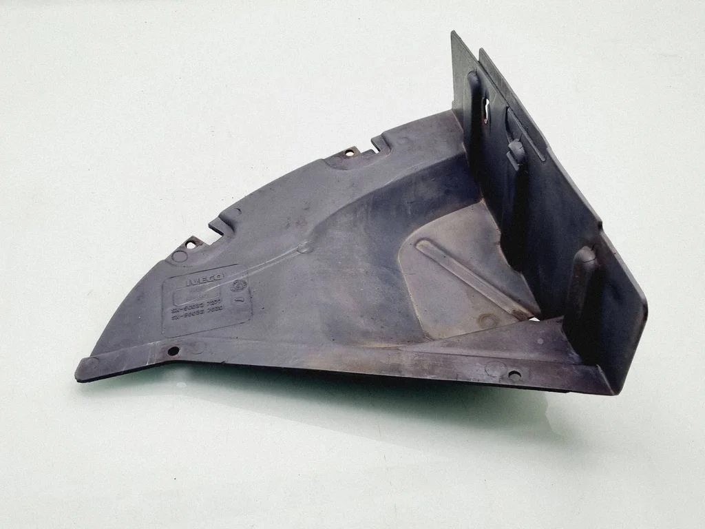 Front bumper skid plate/under tray SX500327277