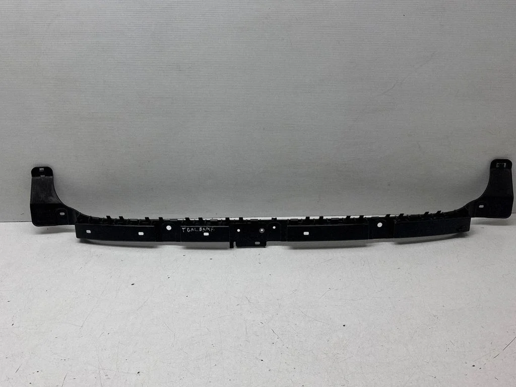 Rear bumper mounting bracket 108399400G