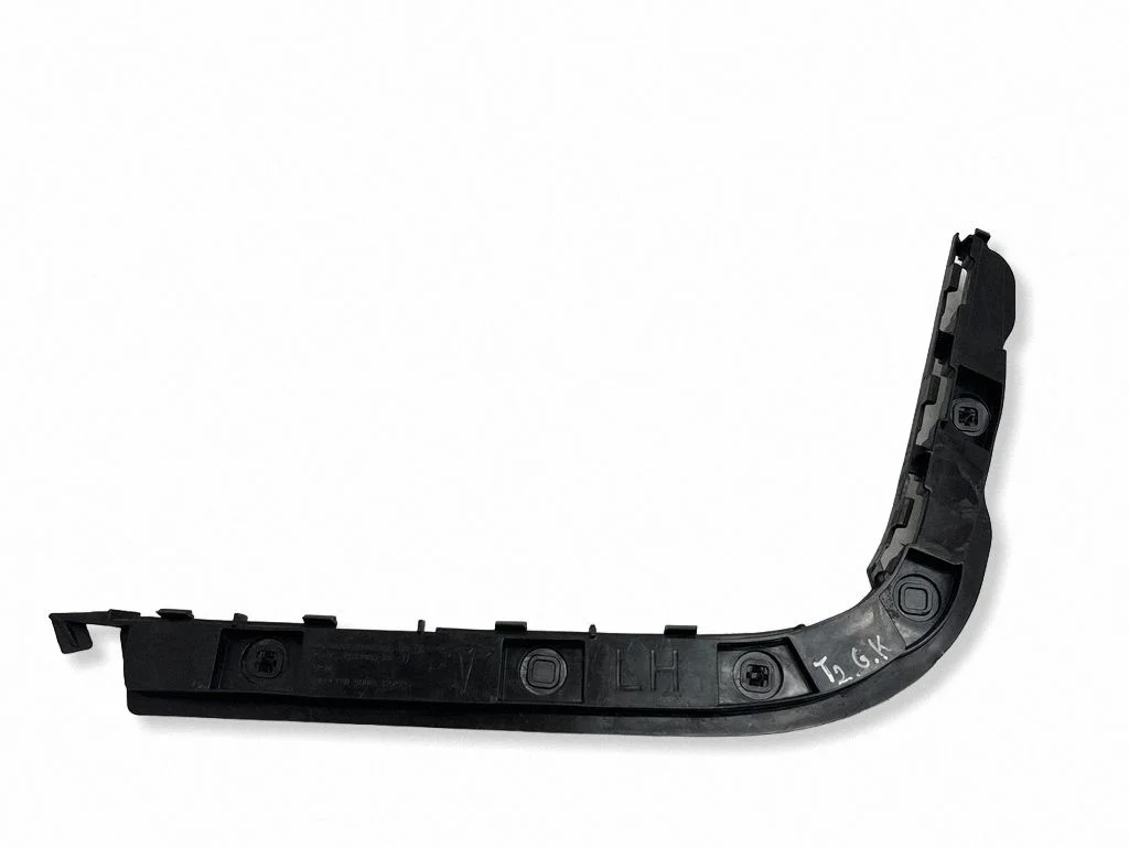 Rear bumper mounting bracket 108399000J