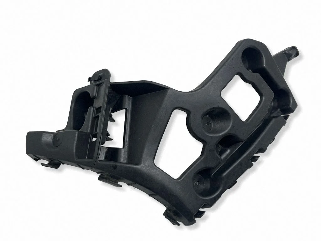 Rear bumper mounting bracket – Renault Captur (2013-2020)