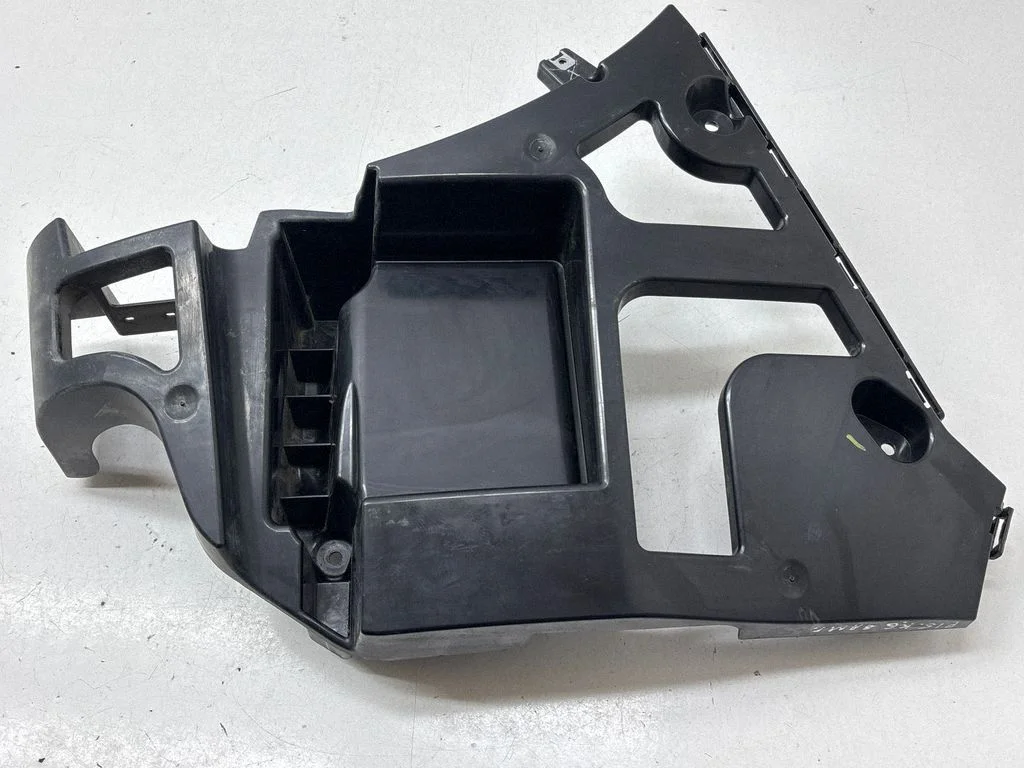Aizmugurējā bufera turētājs 51227294721