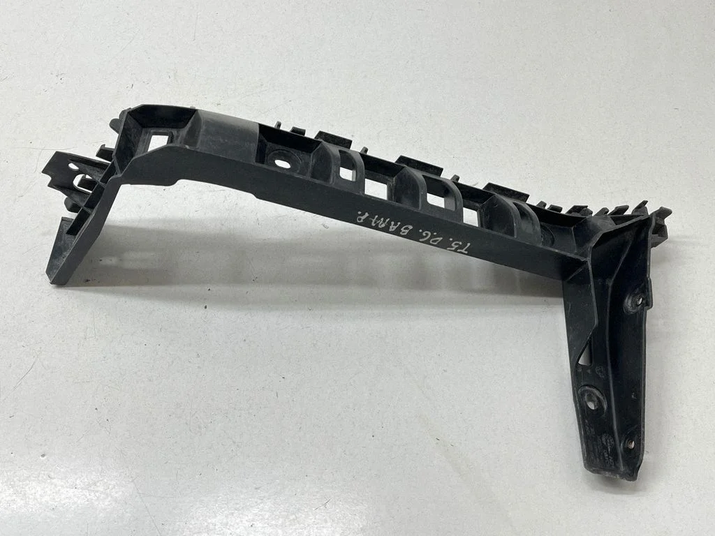 Rear bumper mounting bracket 7E0807394A