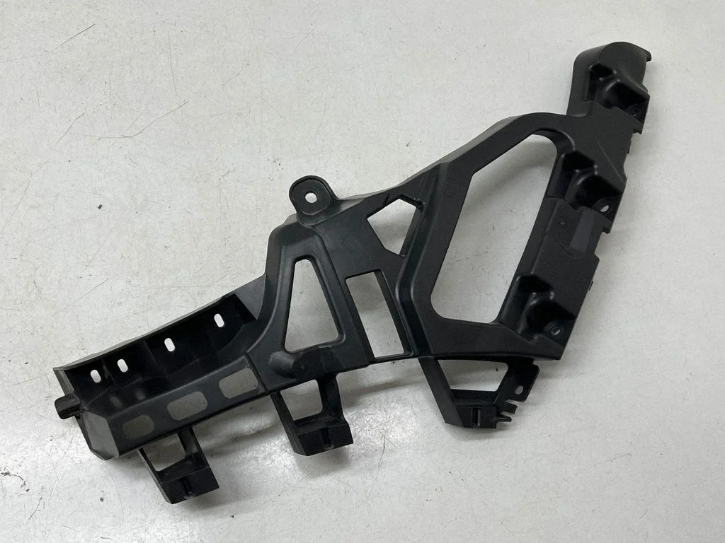 Rear bumper mounting bracket 9814615980