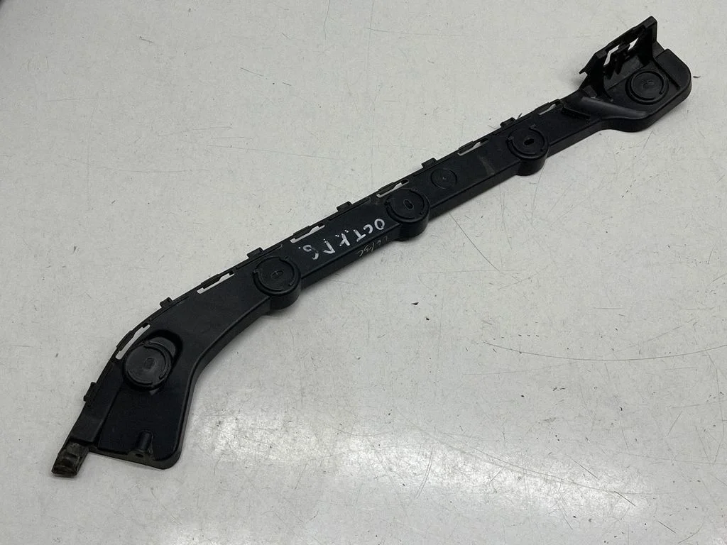 Rear bumper mounting bracket 5F9807394