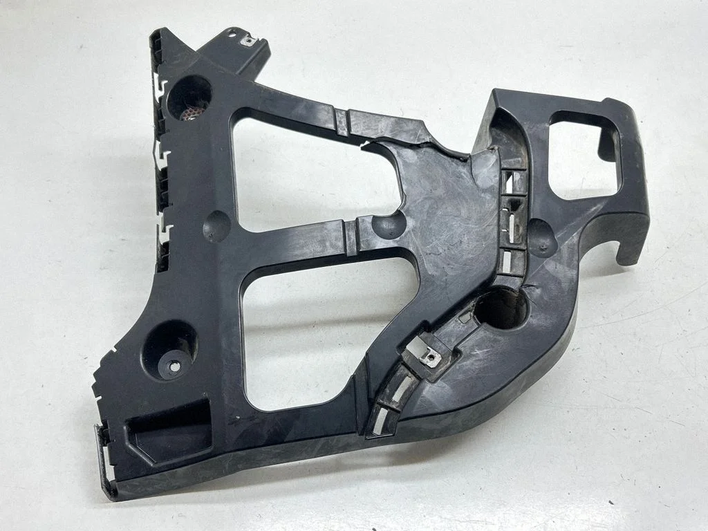 Rear bumper mounting bracket 51127158445