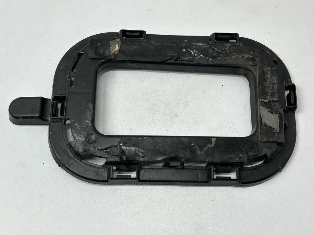 Aizmugurējā bufera turētājs 7P5807771A