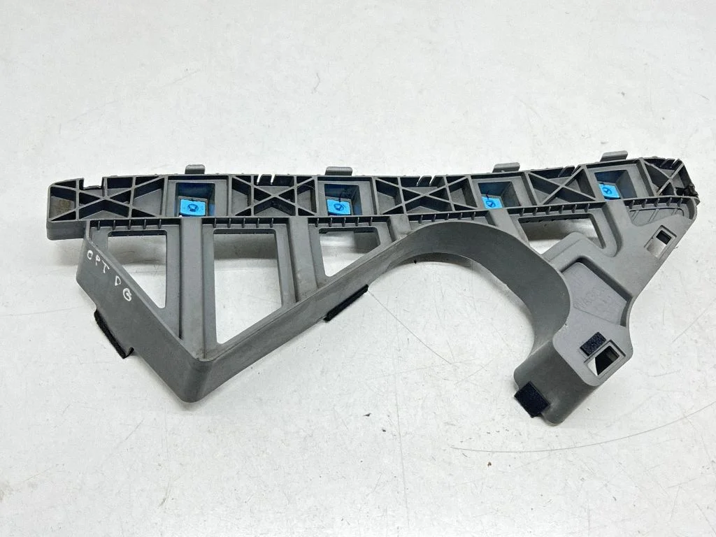 Rear bumper mounting bracket 86614D4300