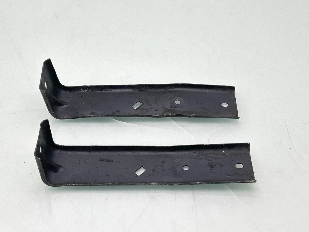 Aizmugurējā bufera turētājs 79183JD000