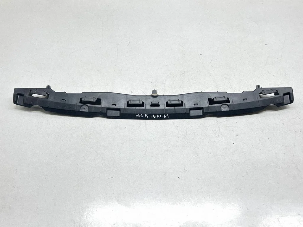 Rear bumper mounting bracket 850420008R