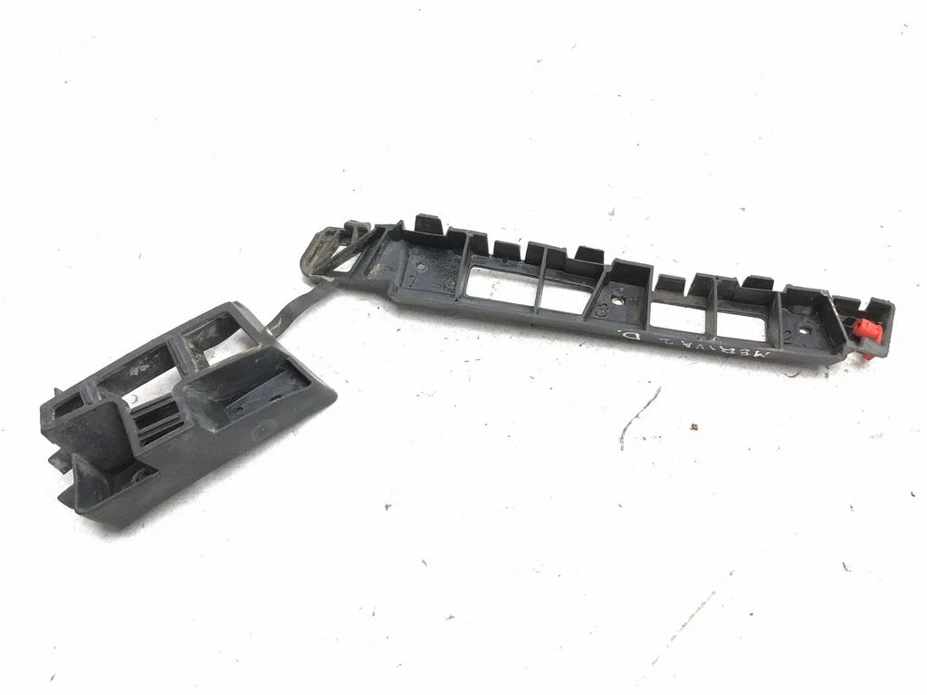 Rear bumper mounting bracket – Opel Meriva B (2010-2016)