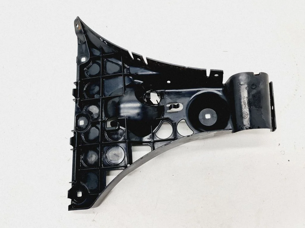 Rear bumper mounting bracket 51127033716