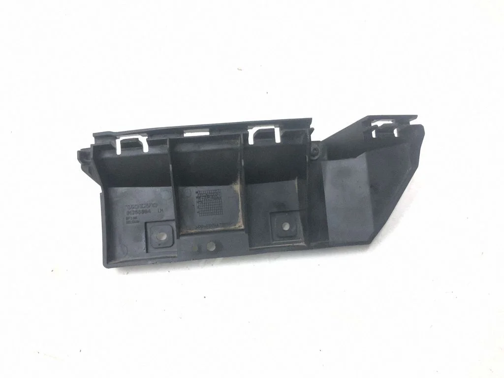 Rear bumper mounting bracket 31265594