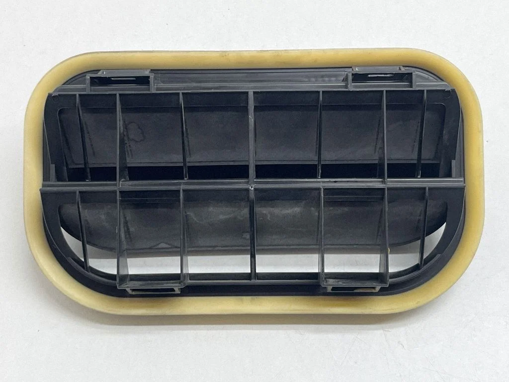 Ventilācijas režģis – Mercedes-Benz CLA klase C117 X117 W117 (2013-2019)