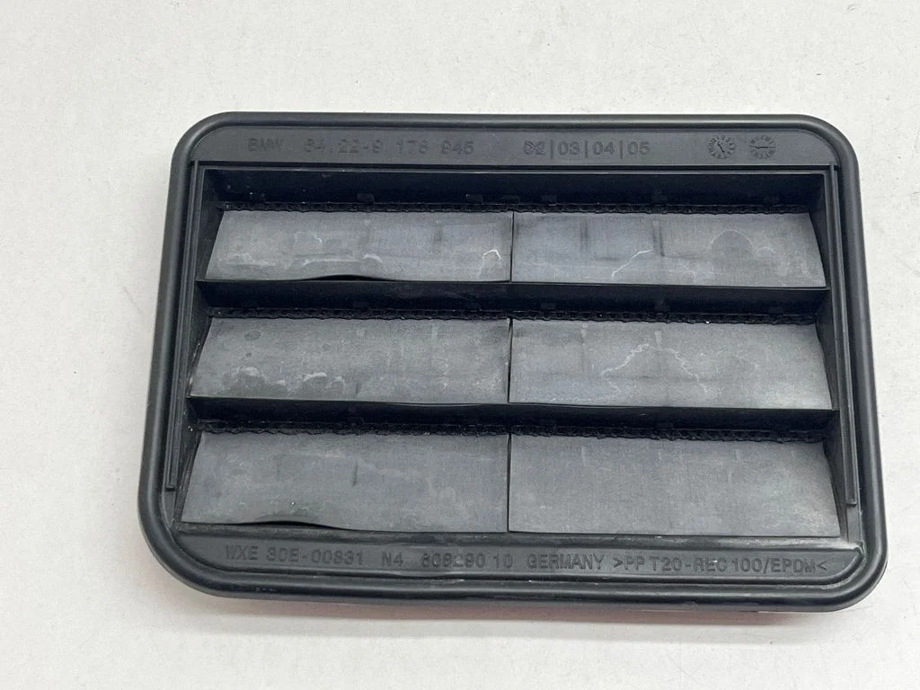 Ventilatsioonirest 64229176945