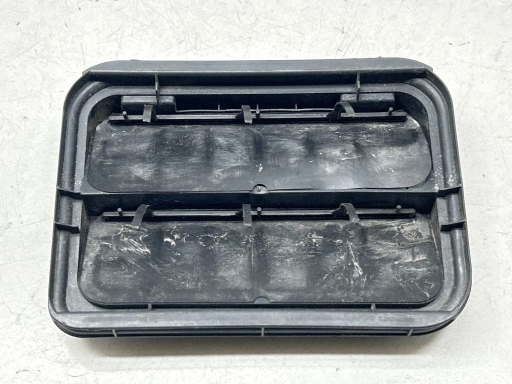 Ventilācijas režģis 7700838358