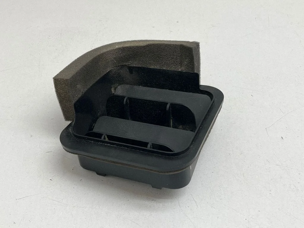 Ventilatsioonirest 72651AE010