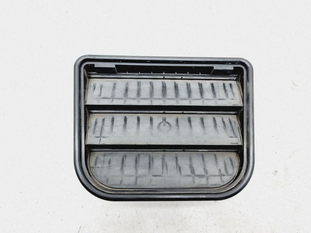 Ventilācijas režģis – Volvo S60 (2011-2013)