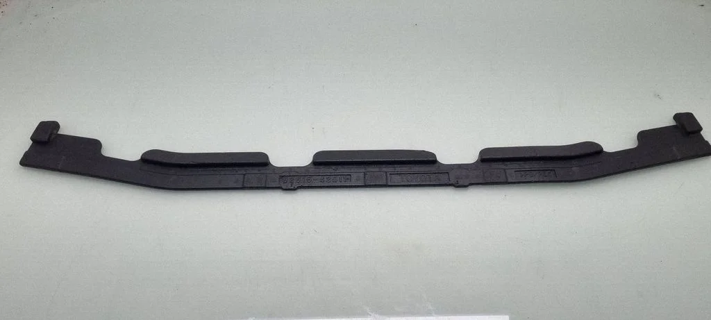 Rear bumper foam support bar 5261542011