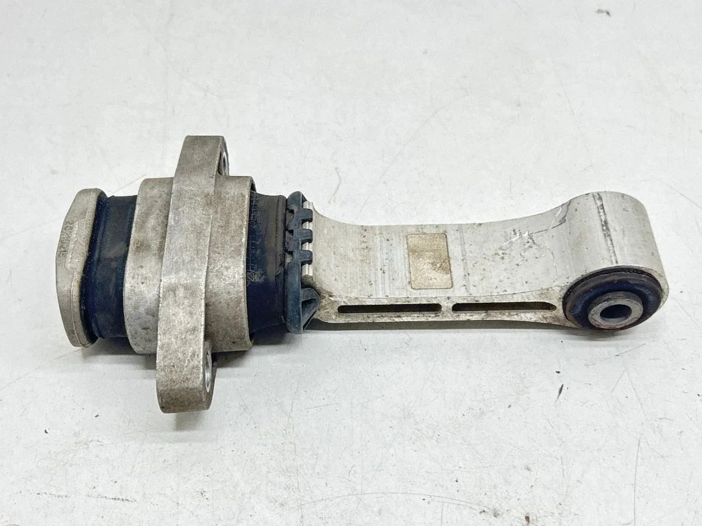 Gearbox mount 153962