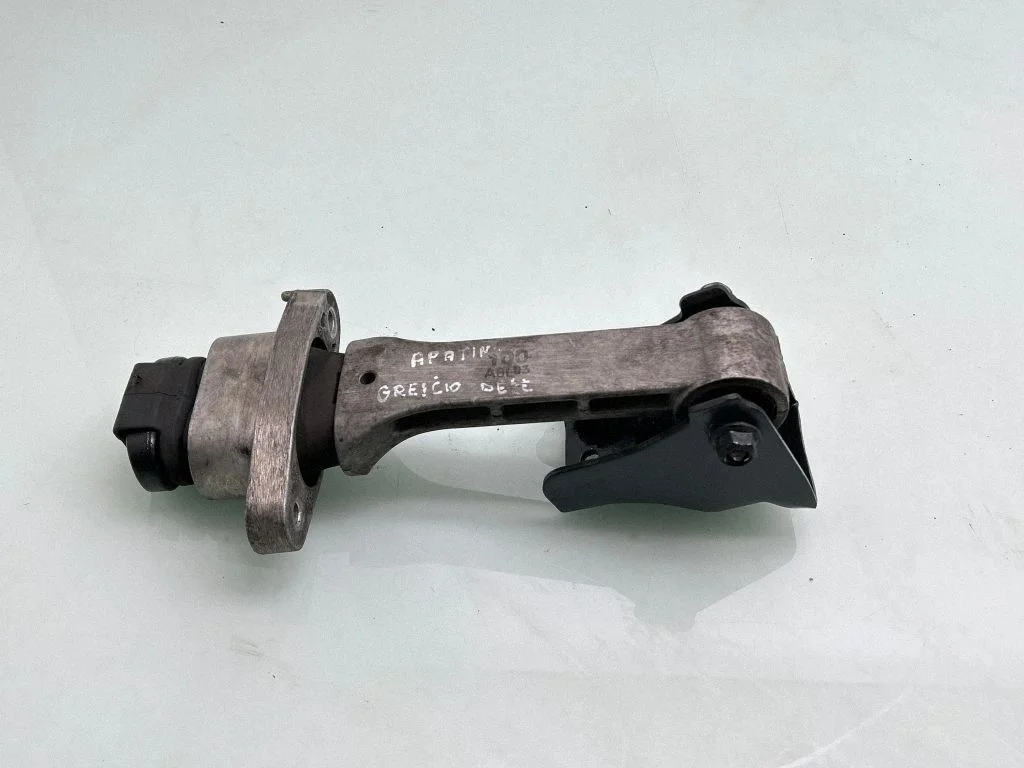Gearbox mount 21950D9100
