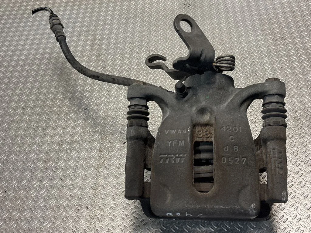 Rear brake caliper 5QM615424A