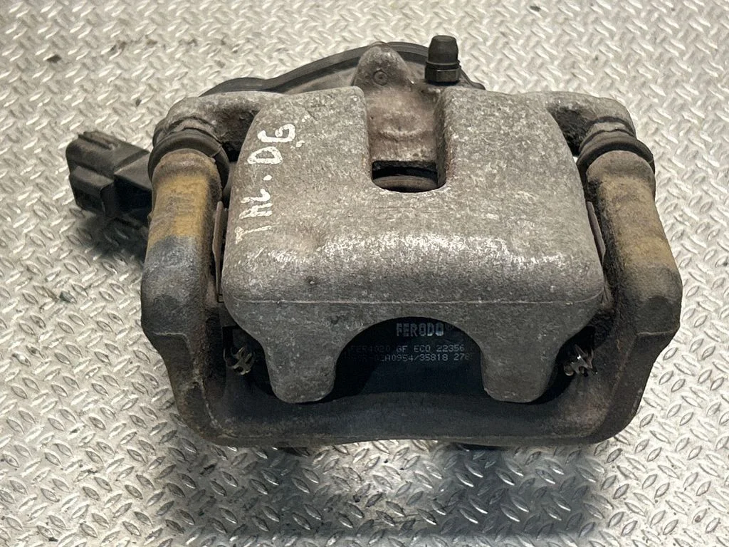 Rear brake caliper 32355334