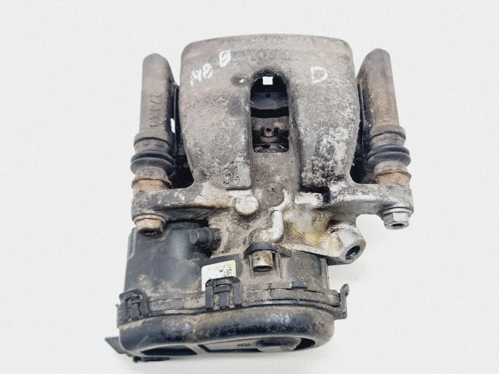 Aizmugurējais bremžu suports – Mercedes-Benz B klase W246 W242 (2011-2017)