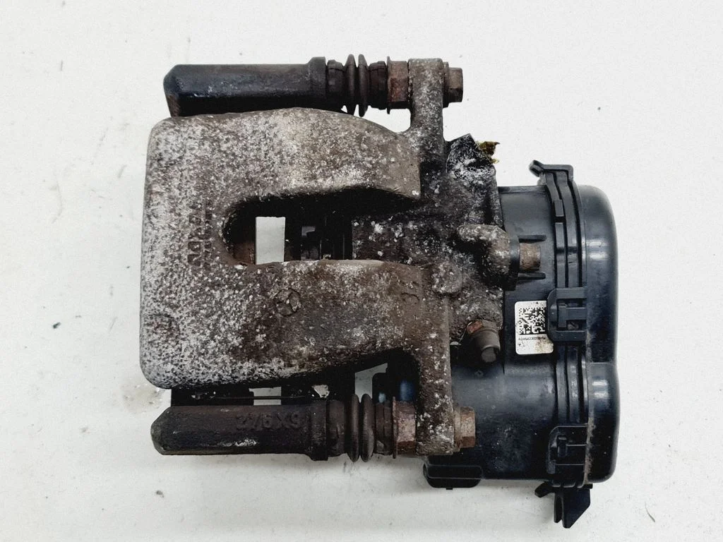 Tagumine pidurisadul A0004232481