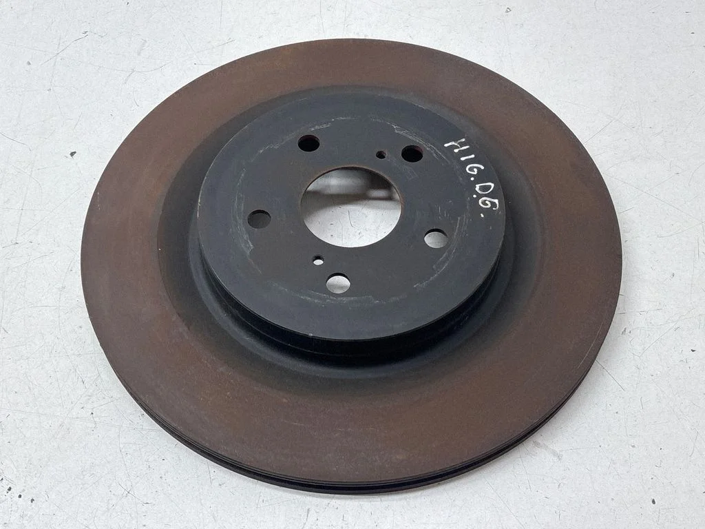 Aizmugurējais bremžu disks – aizmugurējā labā
