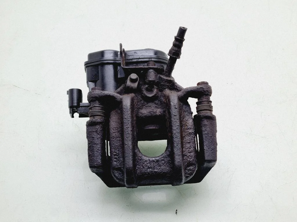 Rear brake caliper – BMW 5 Series F10 F11 (2009-2016)