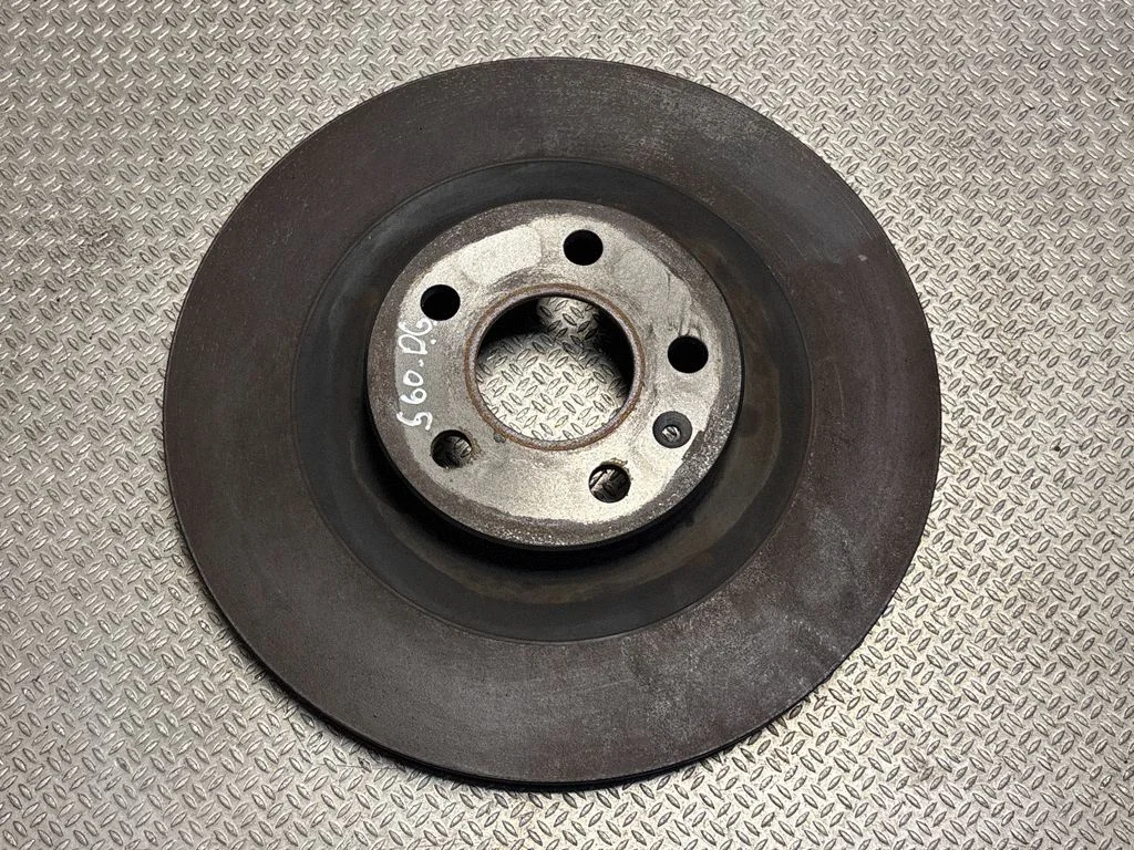 Aizmugurējais bremžu disks – aizmugurējā labā