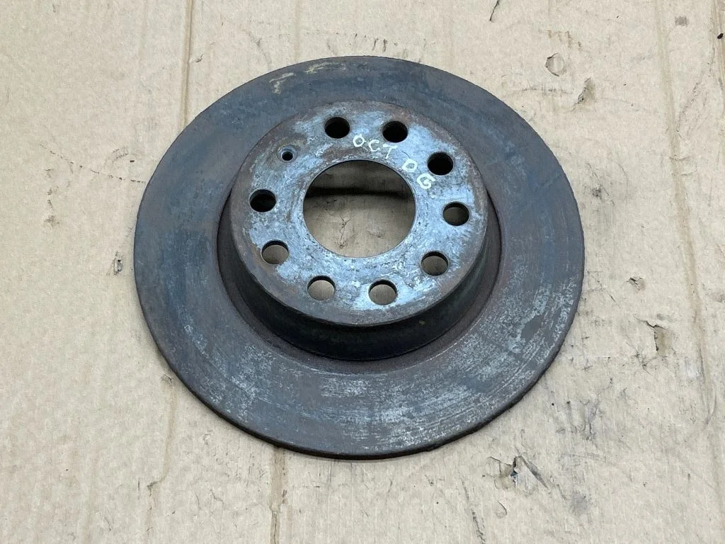Aizmugurējais bremžu disks – aizmugurējā labā