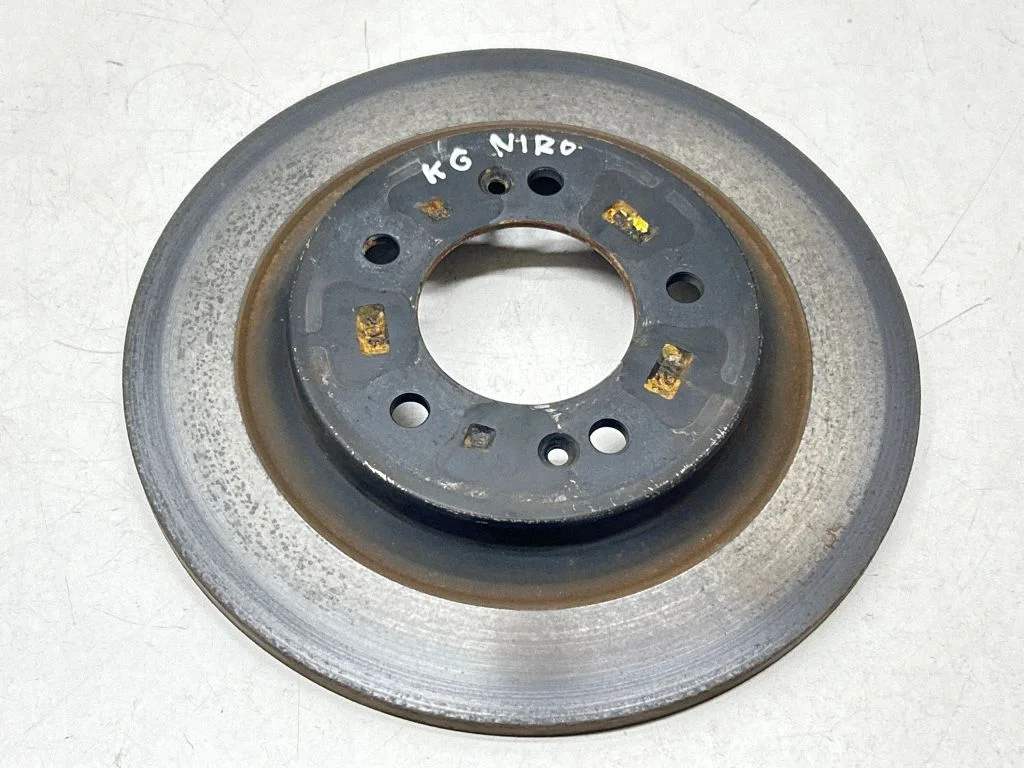 Rear brake disc – rear left