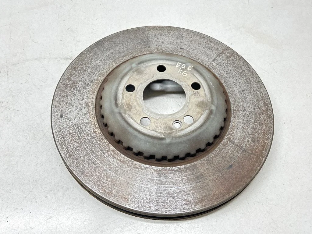 Tarcza hamulcowa tylna A0004231712