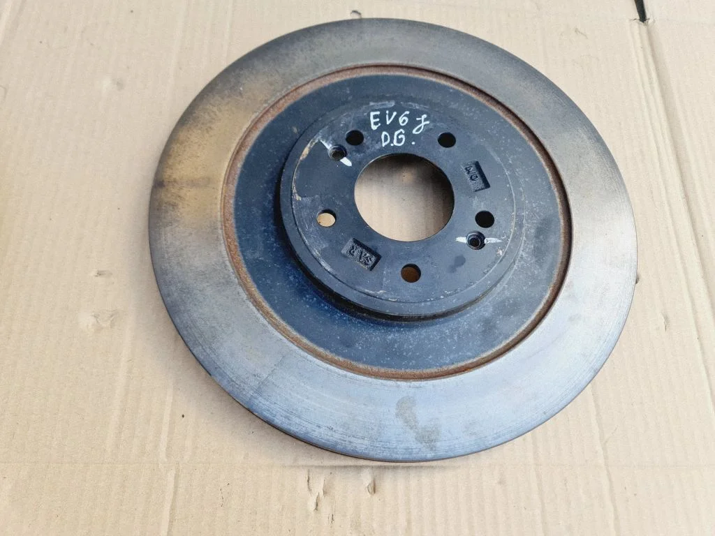 Tagumine piduriketas – KIA EV6 (2021-)