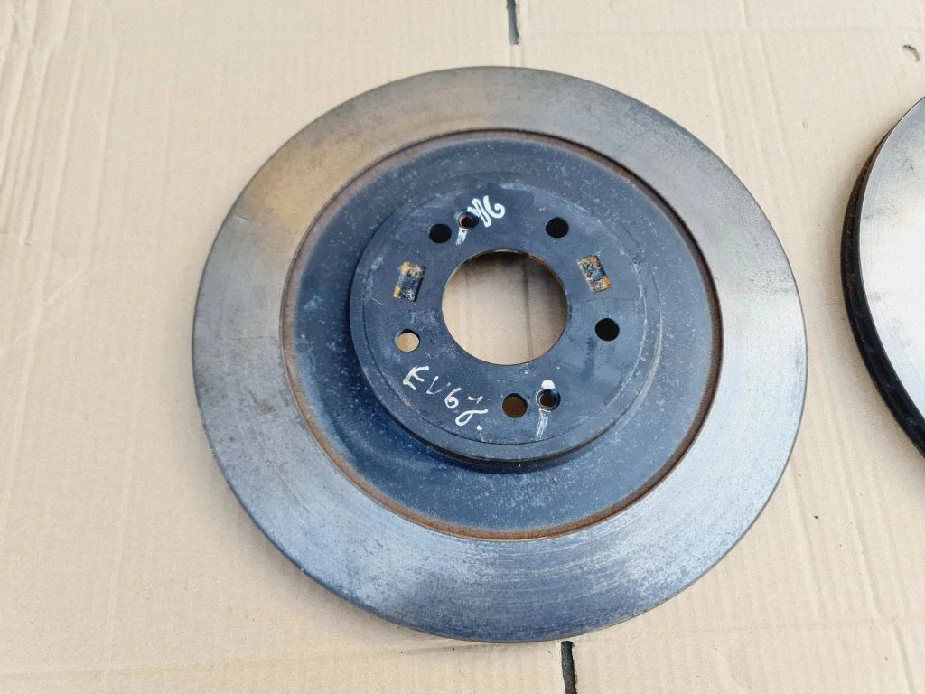 Tagumine piduriketas – KIA EV6 (2021-)