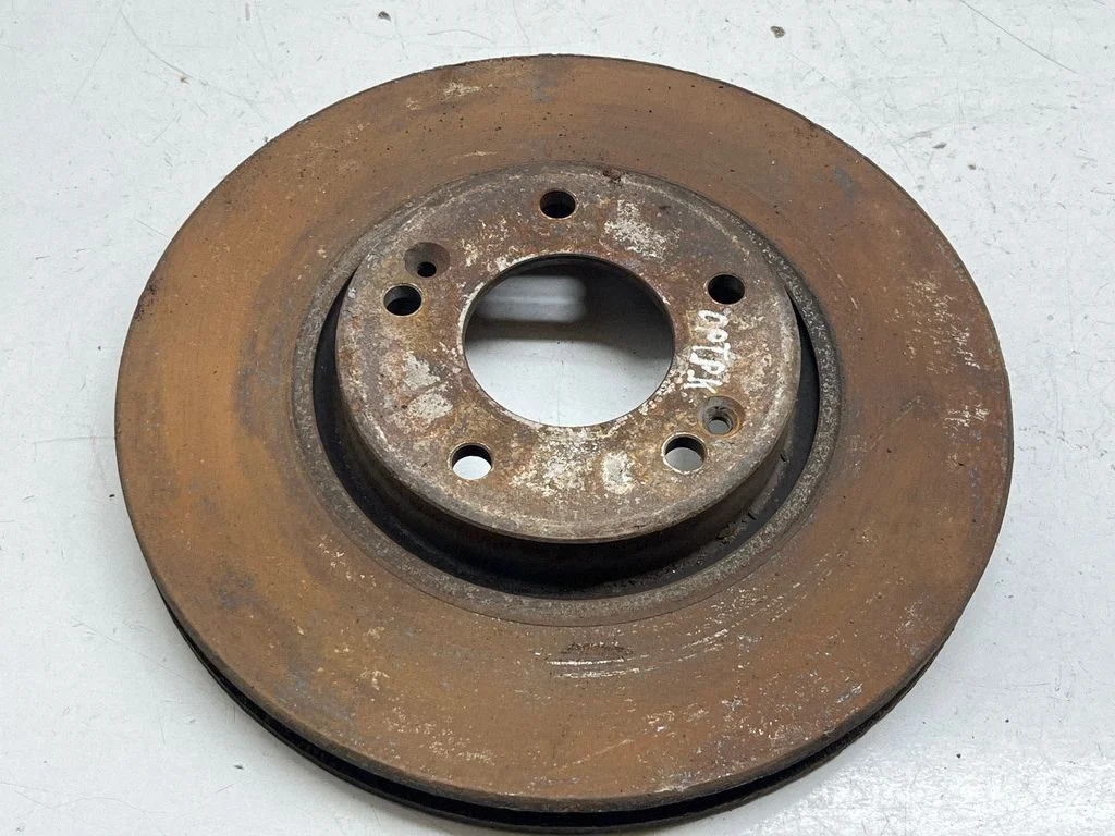 Priekšējais bremžu disks – priekšējā kreisā