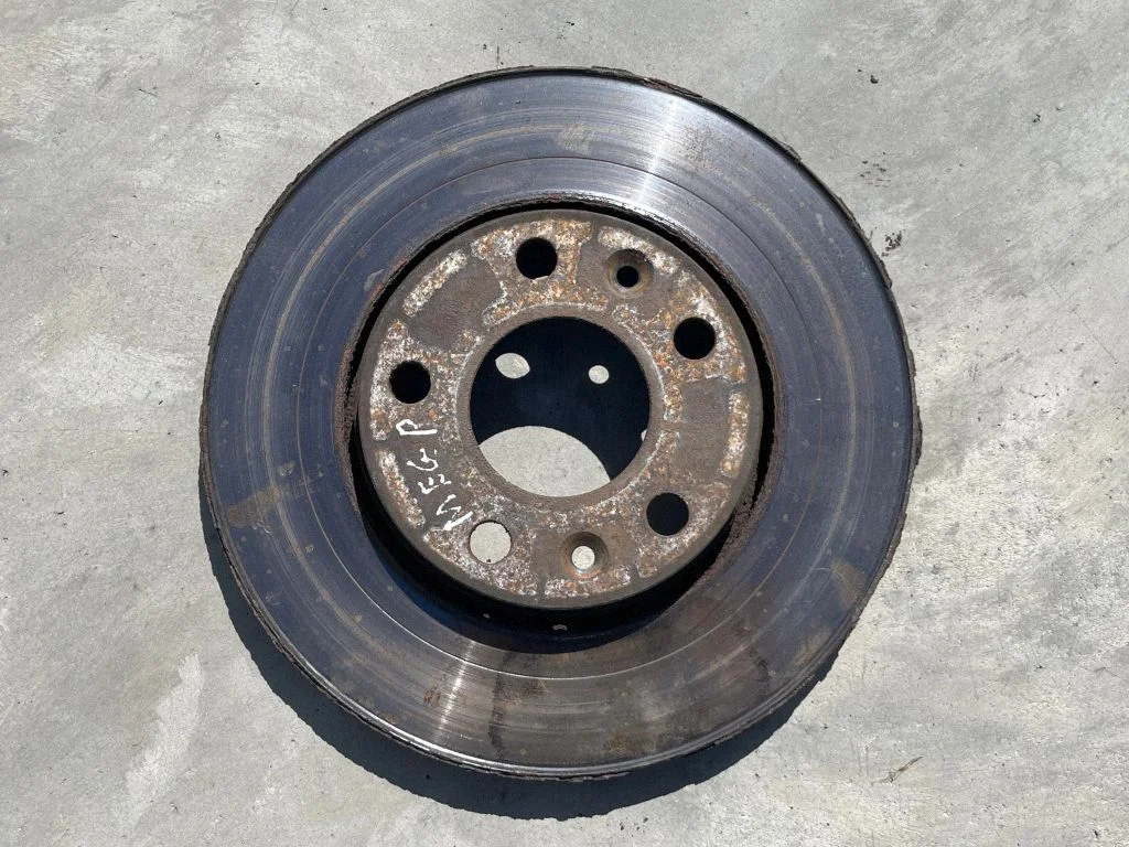 Priekšējais bremžu disks
