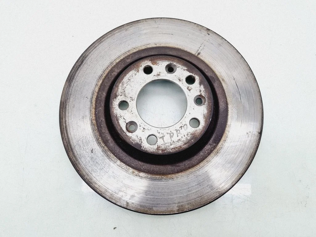 Esimene piduriketas 4249K0
