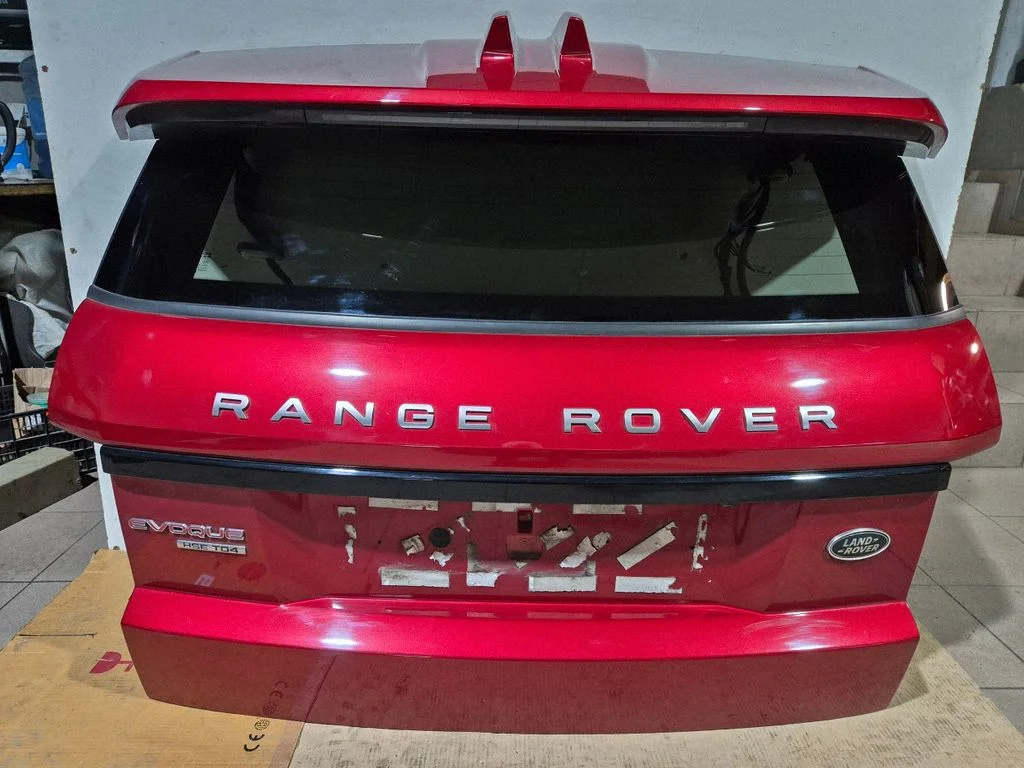 Tailgate/trunk/boot lid
