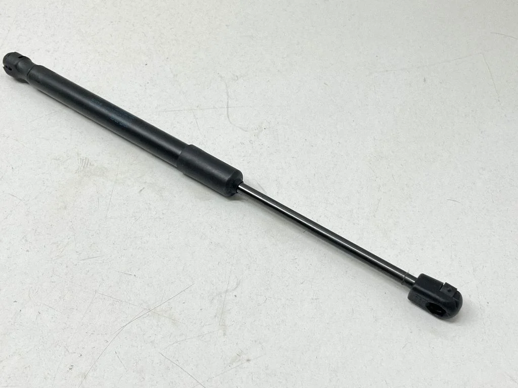 Tailgate/trunk strut/damper 561827550D