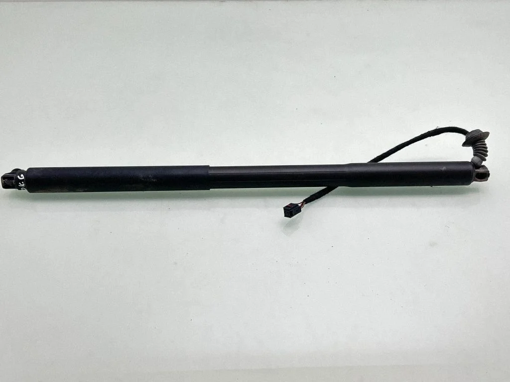 Tailgate/trunk strut/damper – Volvo S90, V90 (2016-)