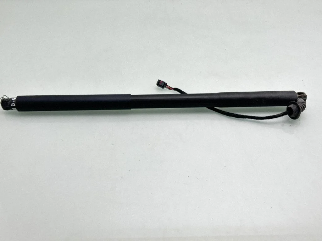 Tailgate/trunk strut/damper – Volvo S90, V90 (2016-)