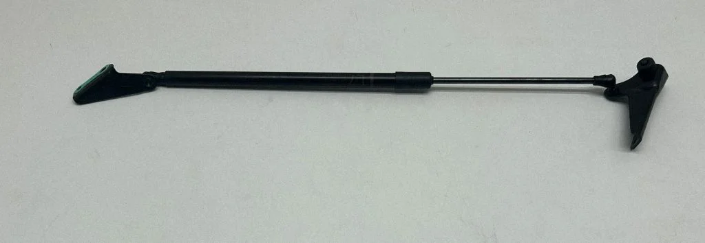 Tailgate/trunk strut/damper 689600D190